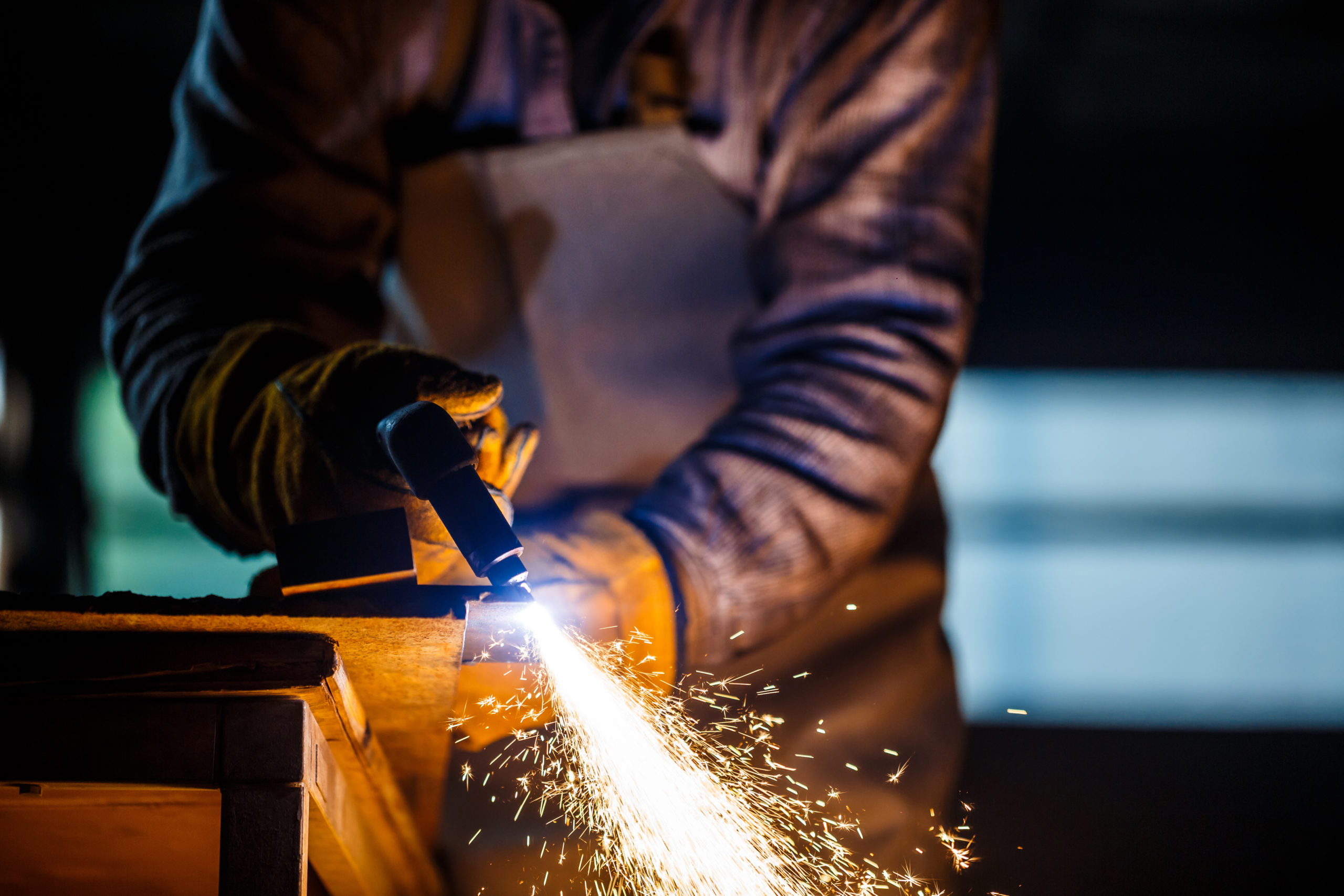 plasma-cutting-handheld-scaled Air Liquide logo